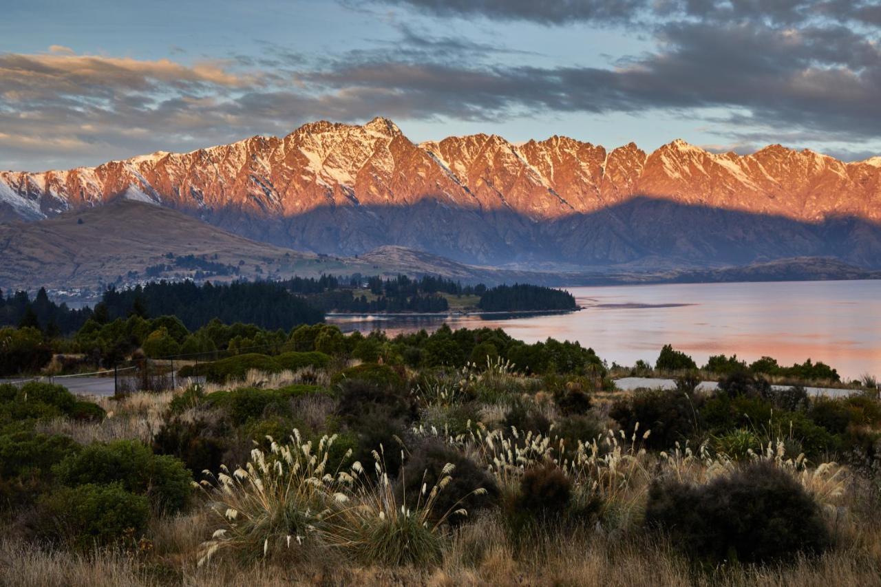 Platinum Queenstown Bagian luar foto