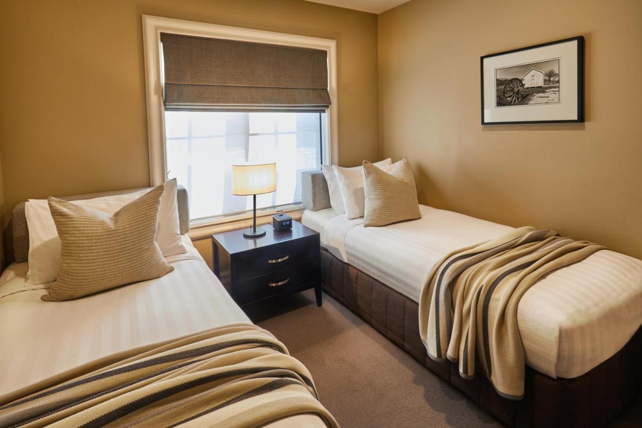 Platinum Queenstown Bagian luar foto