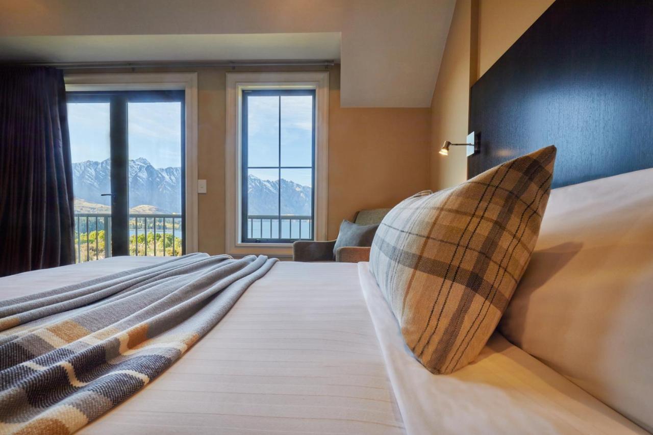 Platinum Queenstown Bagian luar foto