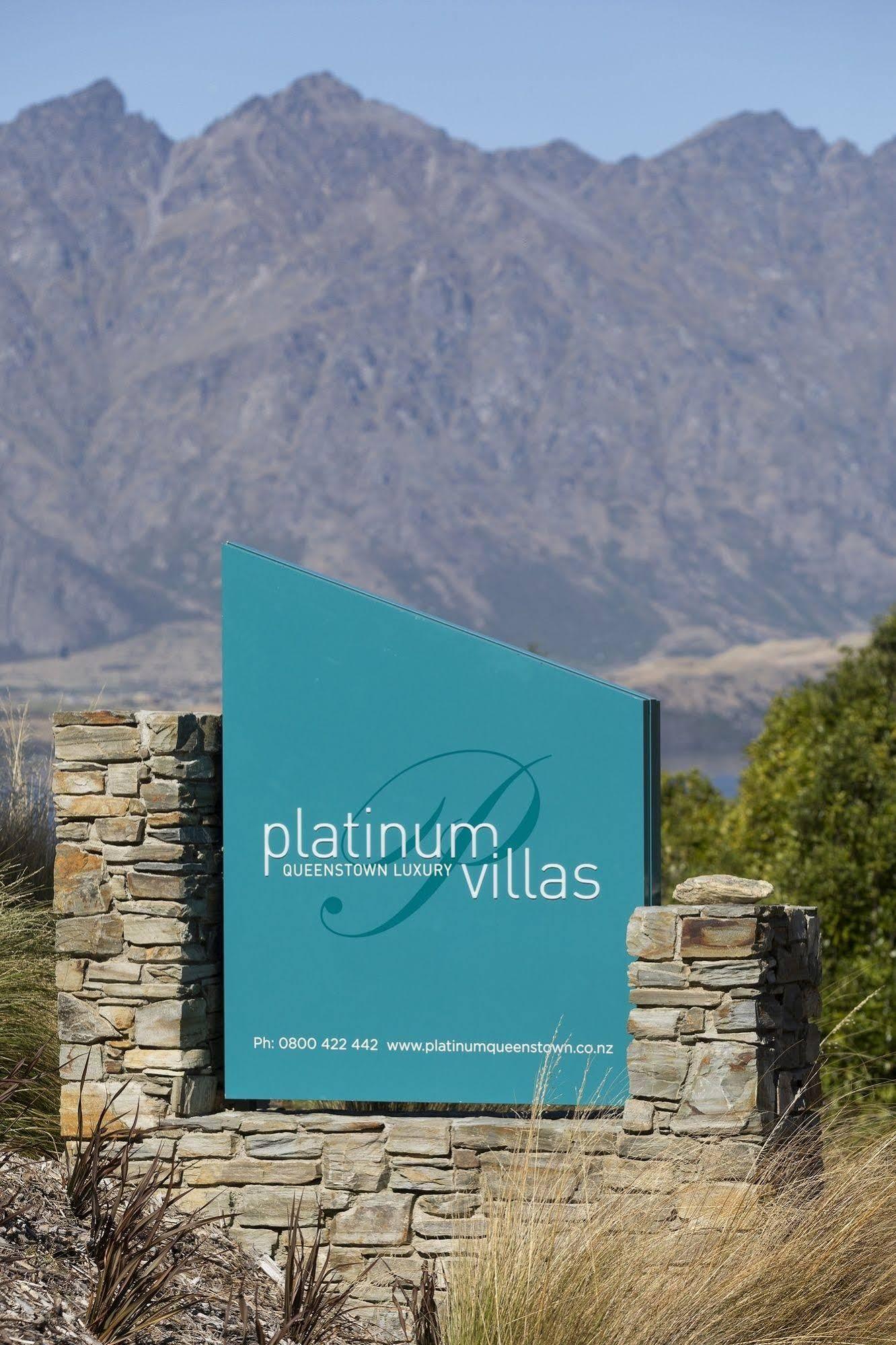 Platinum Queenstown Bagian luar foto