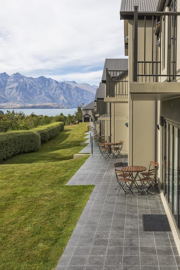 Platinum Queenstown Bagian luar foto