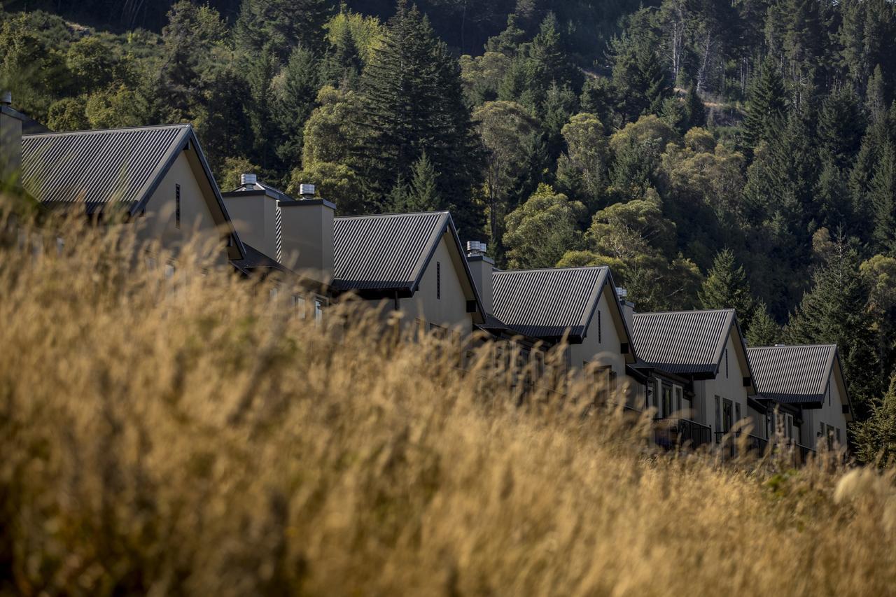 Platinum Queenstown Bagian luar foto